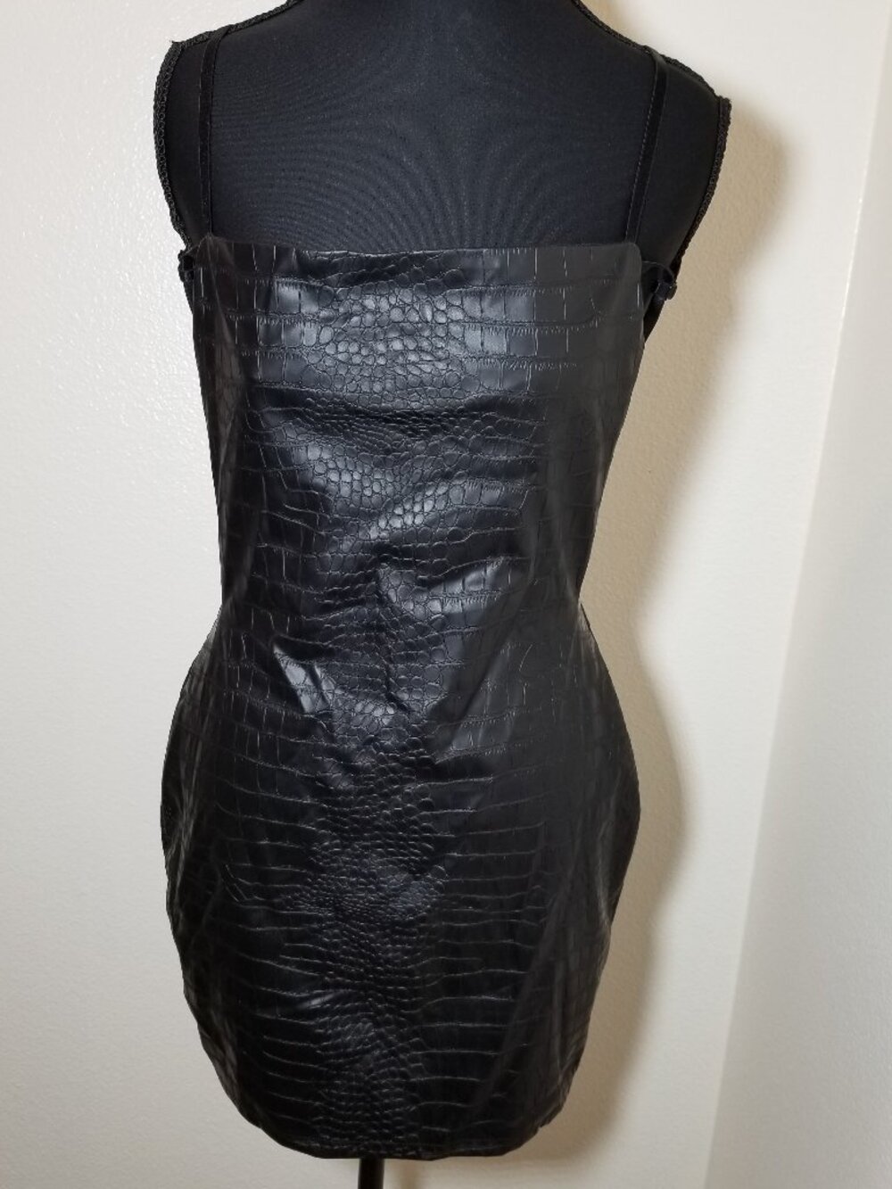 Fashion Nova Black Faux Leather Mini Backless Dress Womens Small Club Sexy City